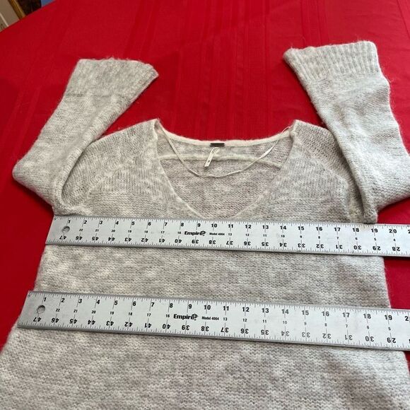 Free People Grey Mohair Sweater Size XS - Picture 5 of 9